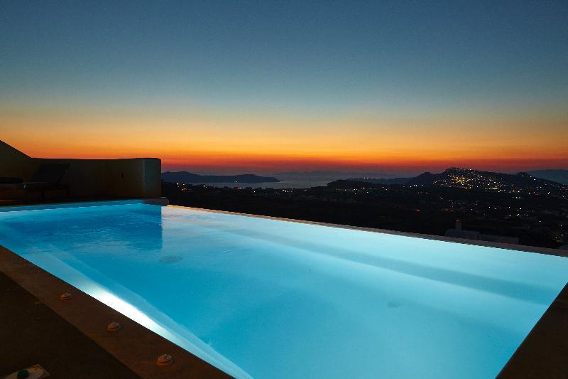 North Santorini A Luxury Spa Hotel Πύργος Εξωτερικό φωτογραφία